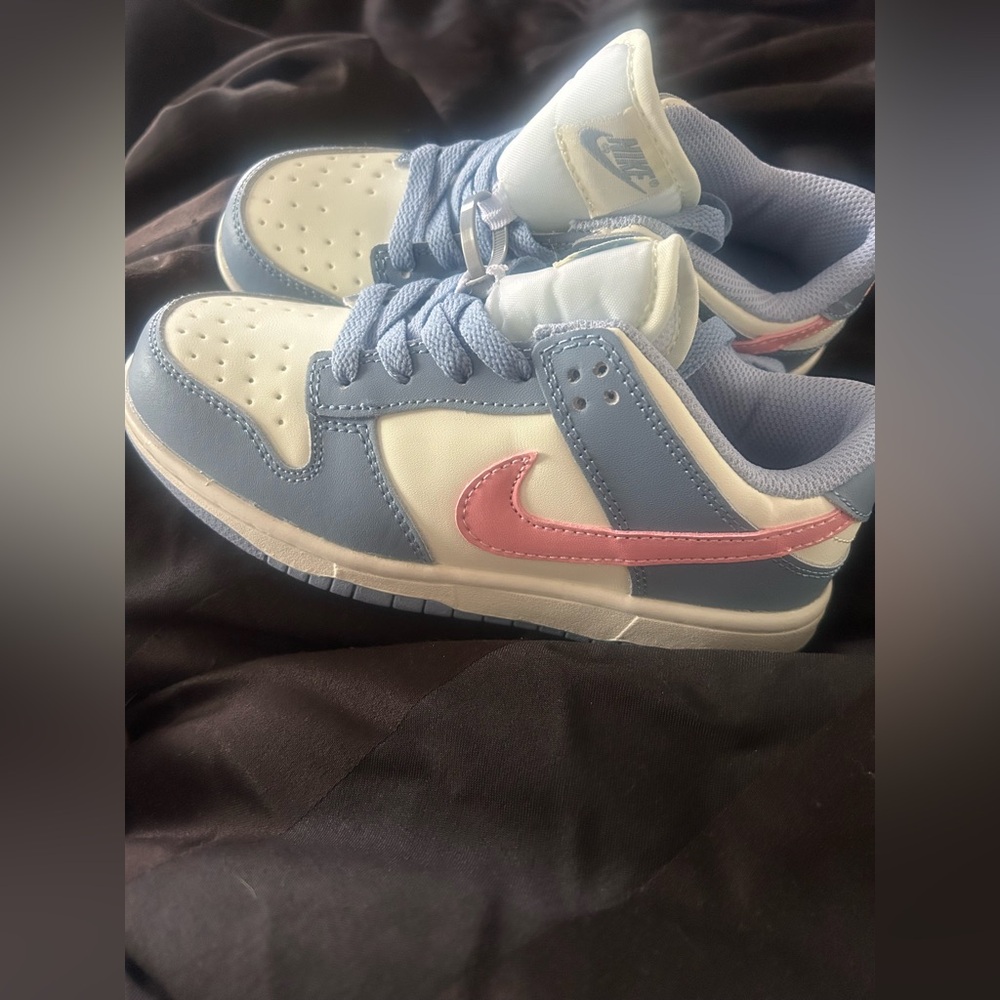 Nike Kids' Blue and Pink Dunks BNWT